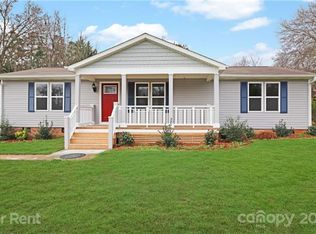 107 Shamrock Ct, Fort Mill, SC 29715