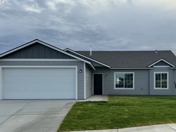 2881 Curlew St, Umatilla, OR 97882