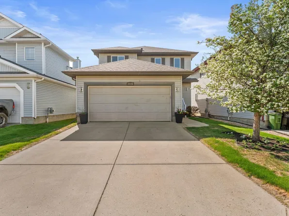 16128 130th St NW, Edmonton, AB T6V 1V8