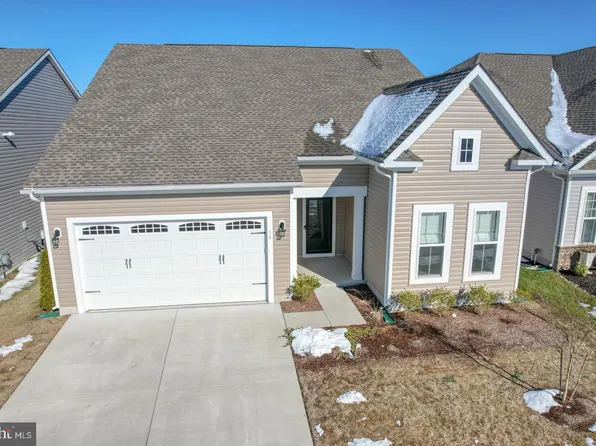 14 Links Dr, Bridgeville, DE 19933