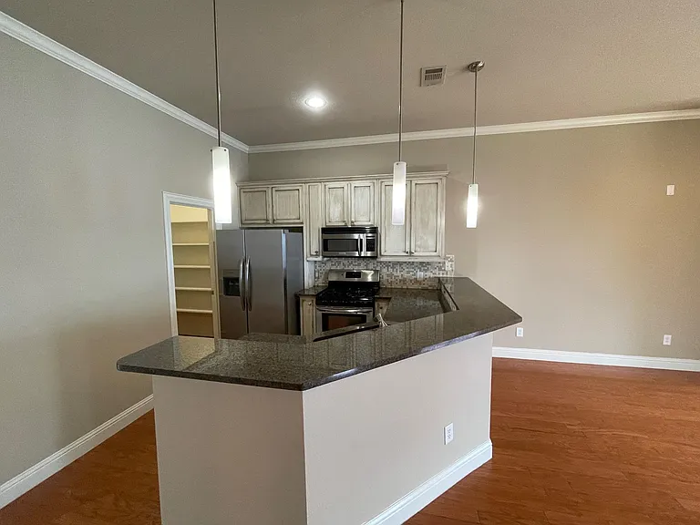 1616 Carpenter Dr — Photo 16