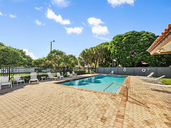 5th image of 6353 Lantana Pines Drive