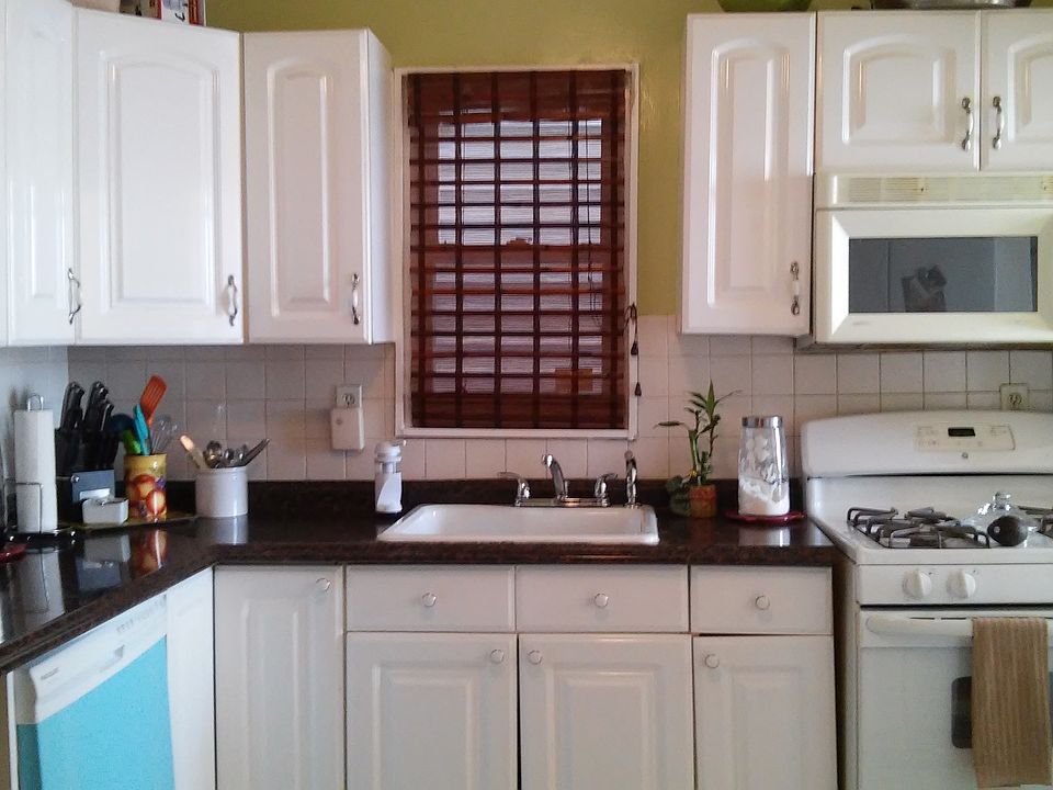 1st image of 140 Vineyard Avenue