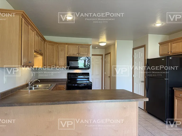 1862 Golden Bell Dr — Photo 10