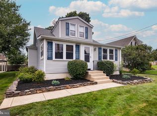 1842 Willow Ave, Bristol, PA 19007