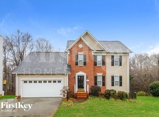 365 Craver Pointe Dr, Clemmons, NC 27012