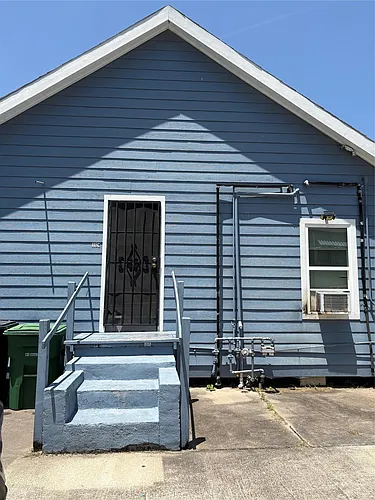 118 N Hagerman St Photo 1