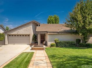 23347 Alamos Ln, Santa Clarita, CA 91321