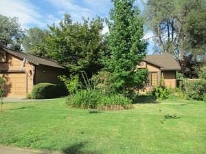 3rd image of 1720 Edgewood Dr