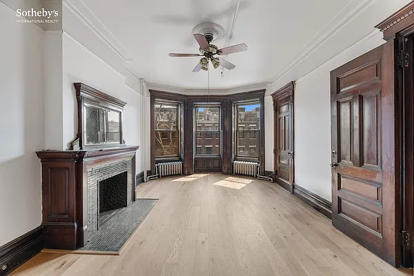 Sold by Sotheby's International Realty | media 5