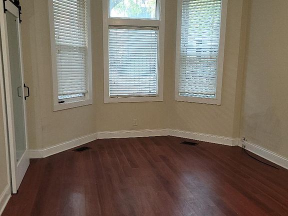 Living Room bay windows