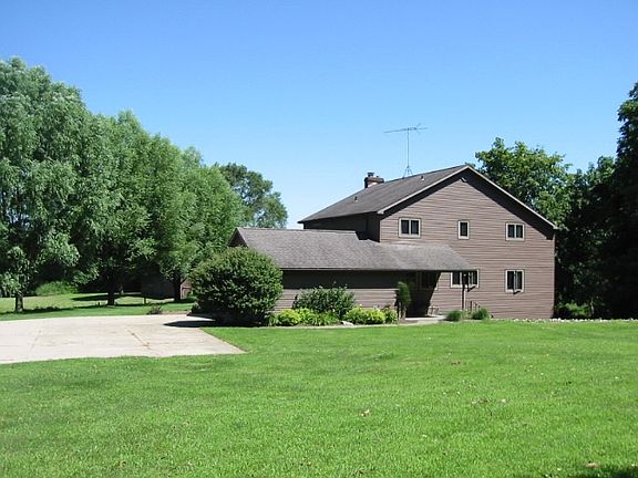 3rd image of 55644 County Road 23