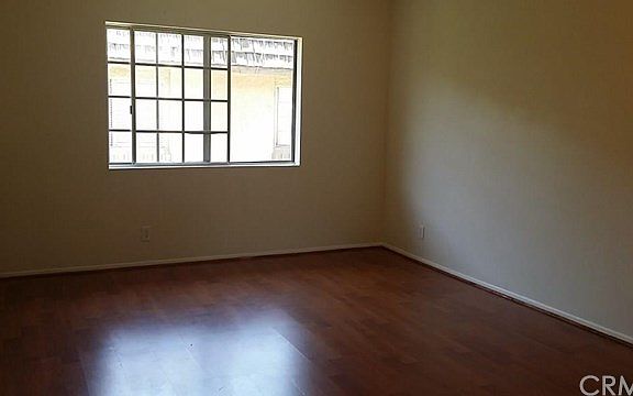 4th image of 4419 Merced Ave #1/2