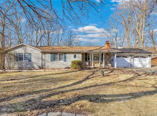 23 Treeland Rd, Shelton, CT 06484