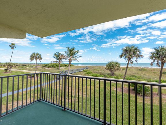 4th image of 4570 Ocean Beach Blvd #209