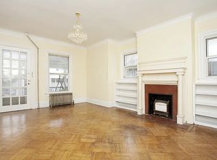 315 E 16th St #1, Brooklyn, NY 11226