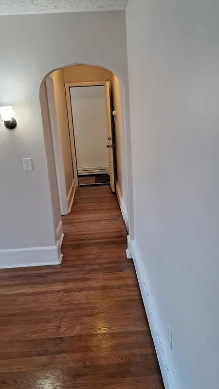 1 bed, 1.0 bath, 600 sqft, $1,900 — Photo 4