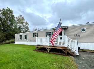 57 3rd St, Lancaster, NH 03584