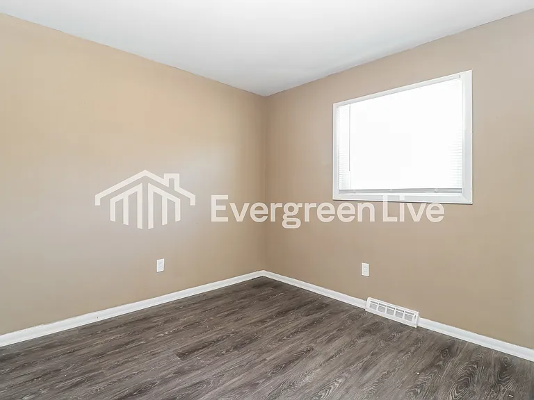 11875 Hidden Lake Dr — Photo 11