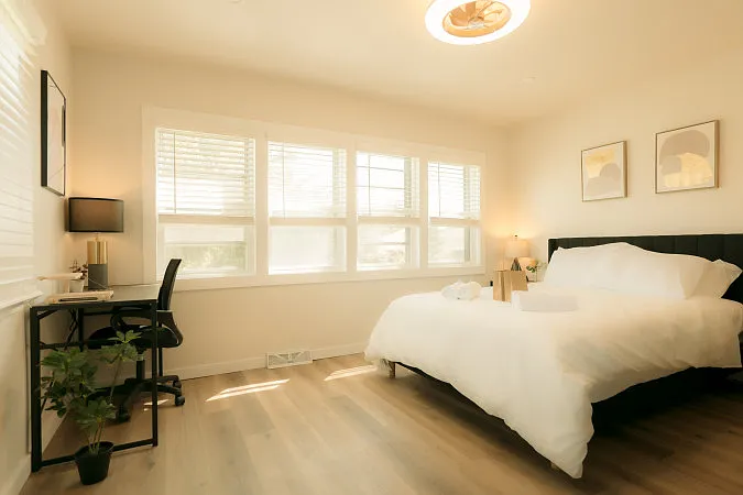 6605 N Sheridan Rd #1 — Photo 9