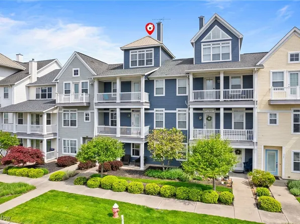 319 California Ave, Lorain, OH 44052