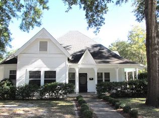 301 King St, Center, TX 75935