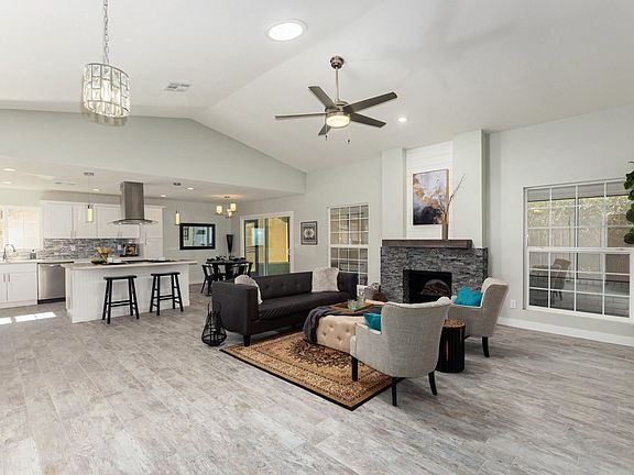 4th image of 1322 Leisure World