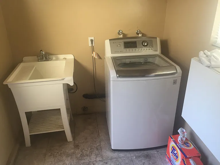 215 S Park Ln #215 — Photo 13