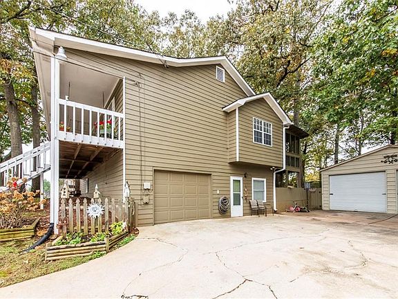 2nd image of 87 Water Way Trl