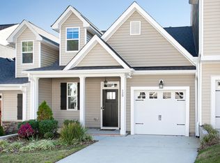 129 Churment Ct, Durham, NC 27703