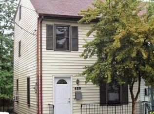 429 N West St, Carlisle, PA