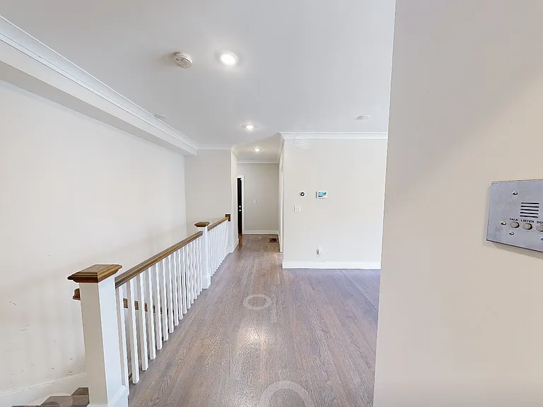 791 Linden St #1 — Photo 3