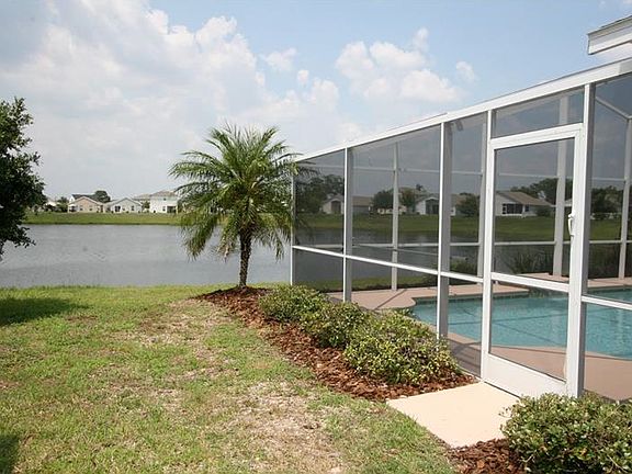 3rd image of 11008 Lakeside Vista Dr