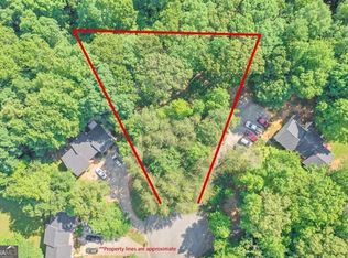 4052 Hidden Hollow Ter, Gainesville, GA 30506