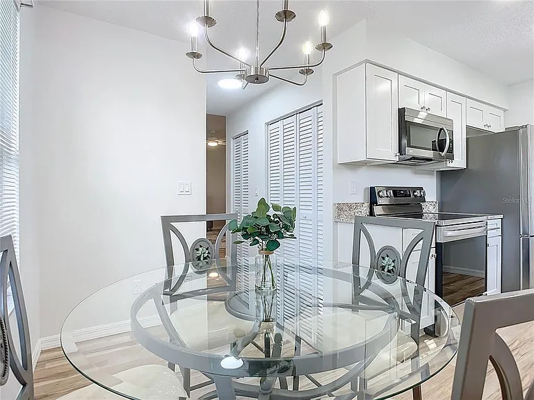 840 Center Ave #520 — Photo 7