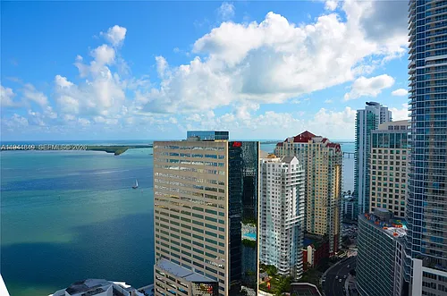 950 Brickell Bay Dr Photo 1