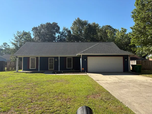 6813 Oakhurst Dr, Ocean Springs, MS 39564