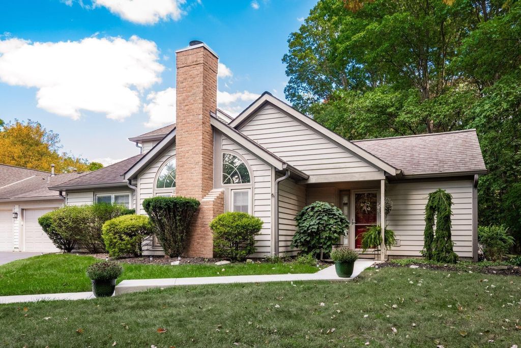 Real estate listing image