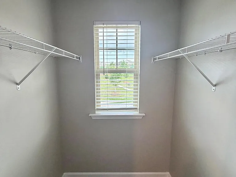 3128 Baylor Cir — Photo 17