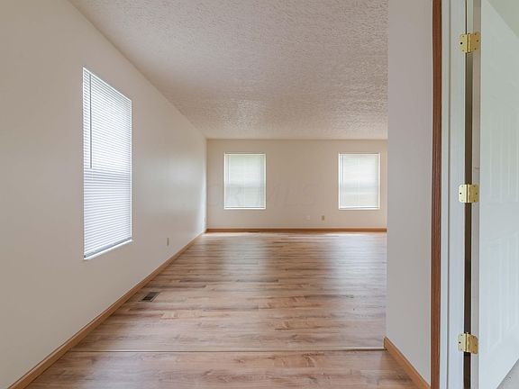 5th image of 478 Sycamore Creek St