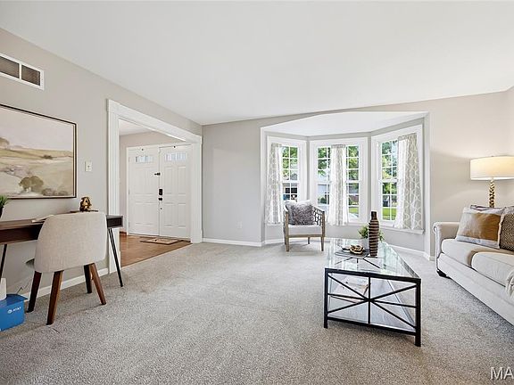 3rd image of 255 Timber Meadow Dr