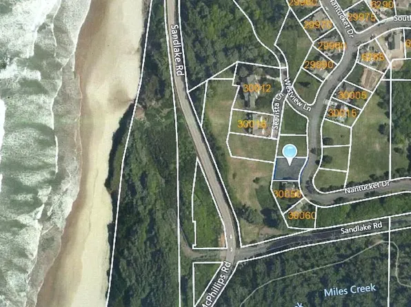 Nantucket Dr, Cloverdale, OR 97112