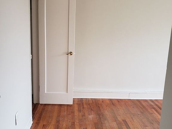 5th image of 20-55 47th St #2
