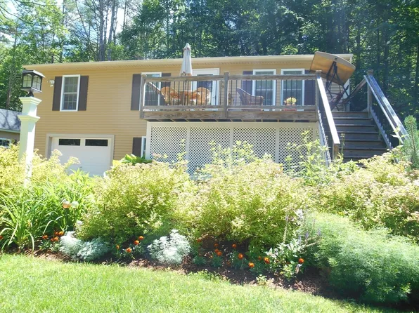 951 Dana Rd, Barre, MA 01005