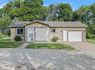 1433 Haskell Rd, Williamsburg, KS 66095