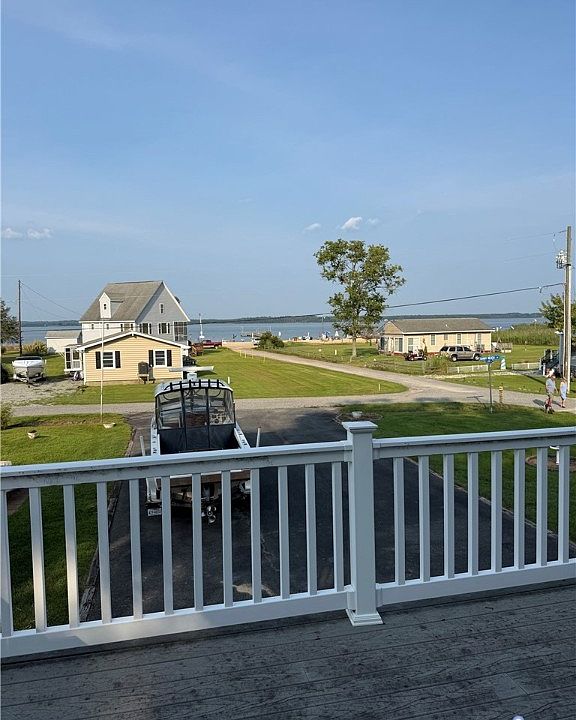 2nd image of 111 Marine Dr