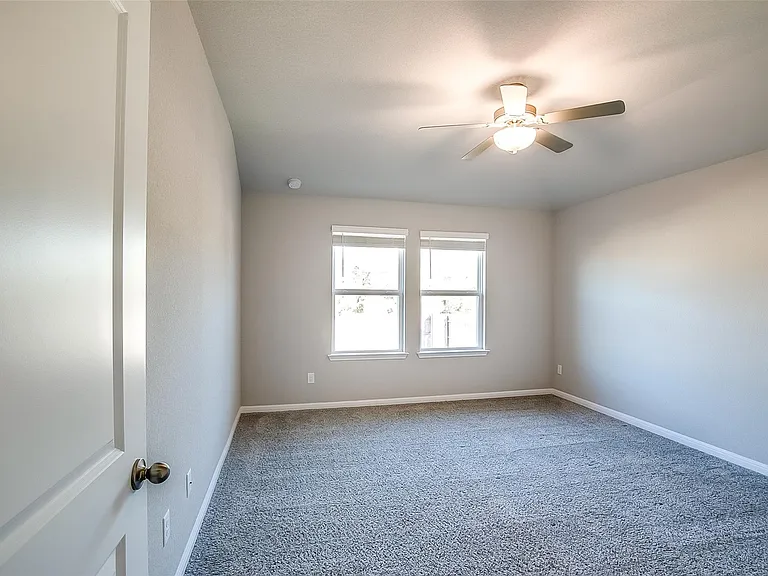 1601 Longhorn Ranch Dr — Photo 14