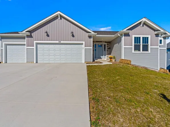 1414 Beacon DRIVE, Watertown, WI 53098