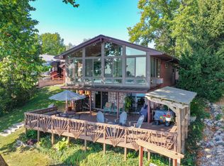 70169 Hilltop Dr, Union, MI 49130