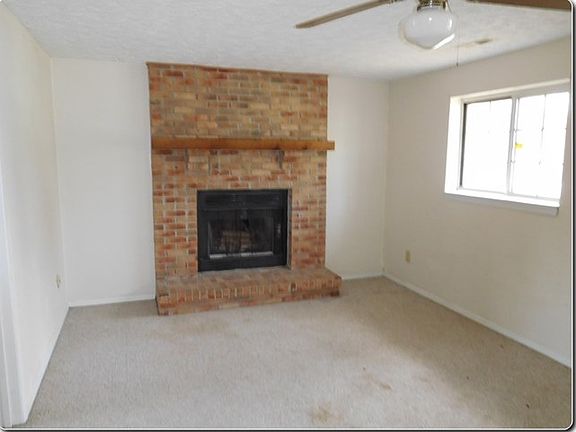 4th image of 591 W Ladd Ave